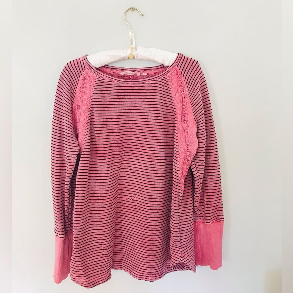 Soft surroundings | distressed pink lace crewneck sweatshirt | size large